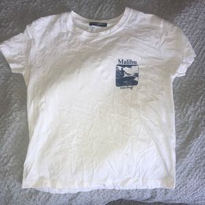 brandy melville “point dume”shirt